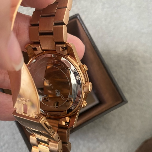⭐️HP⭐️MichaelKorsWomensRunwayChronograph RoseGoldToneStainlessSteelBraceletWatch - Picture 5 of 7
